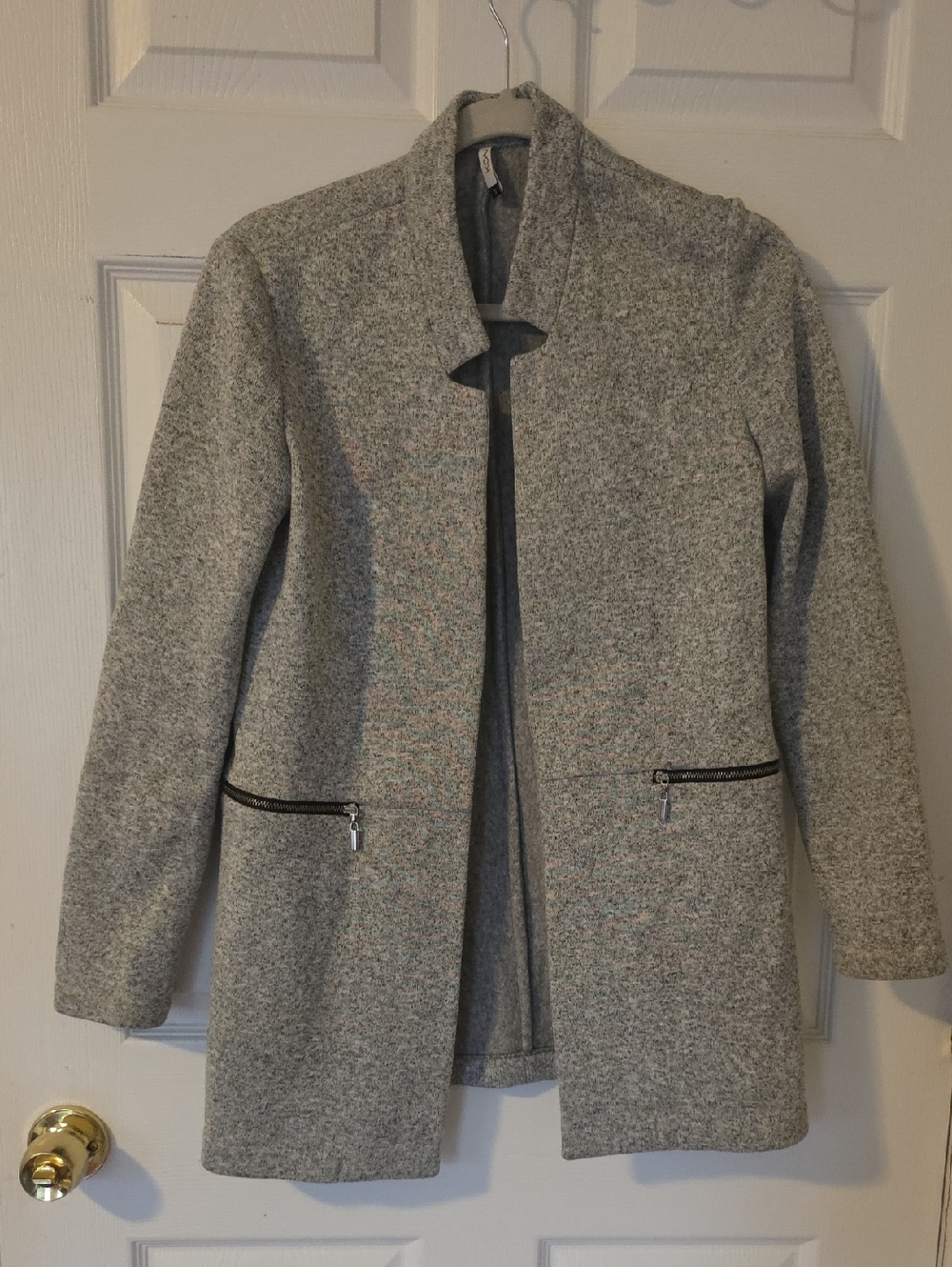 Women’s Light Gray Open Front Blazer with Zip Pockets